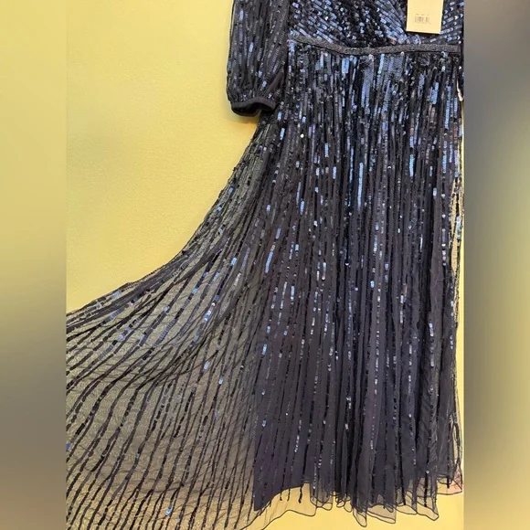 MAC DUGGAL 5509 DRESS size 12 sequin gown - Picture 9 of 9